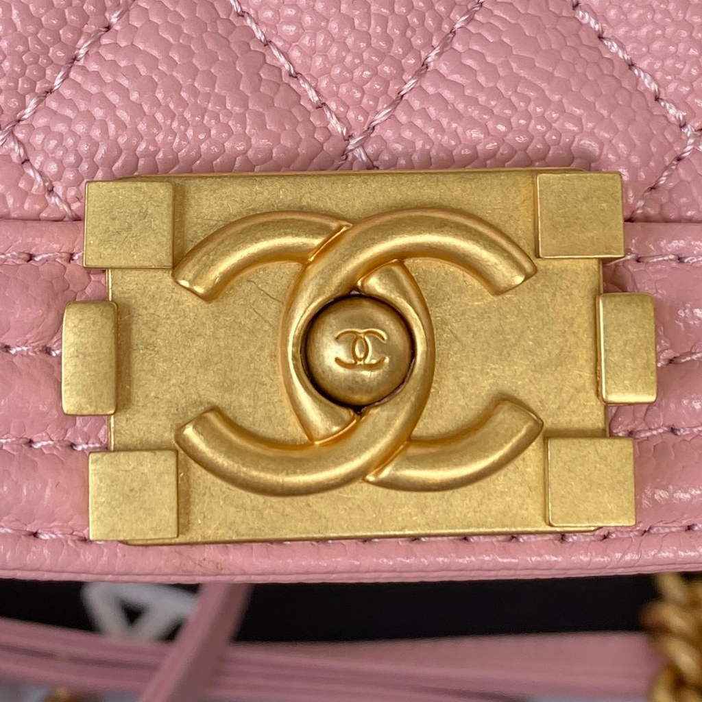 Chanel AS3350 Small BOY CHANEL Messenger Bag Calfskin Pink