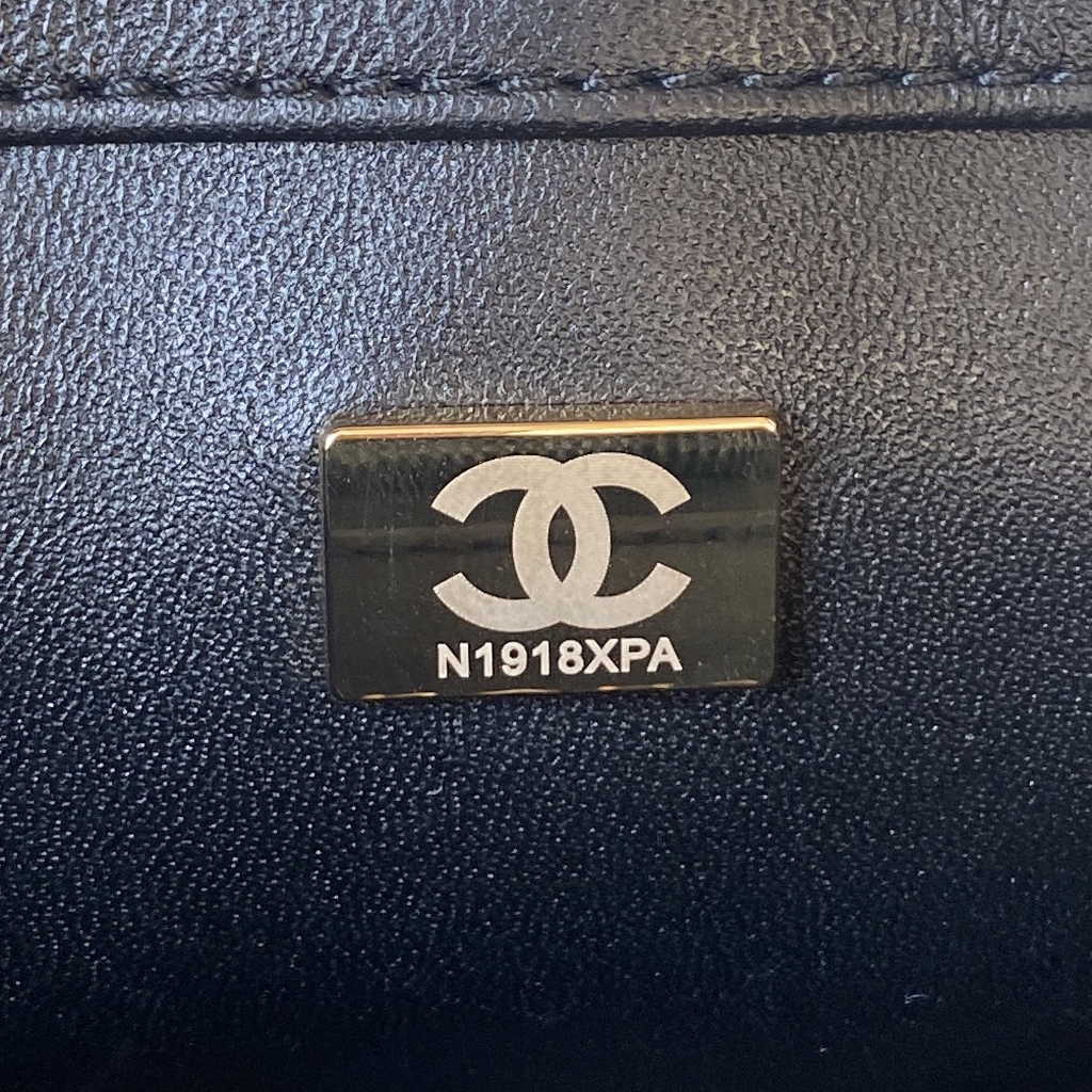 Chanel AS3356 Flap bag Shiny Calfskin gold-tone metal Black
