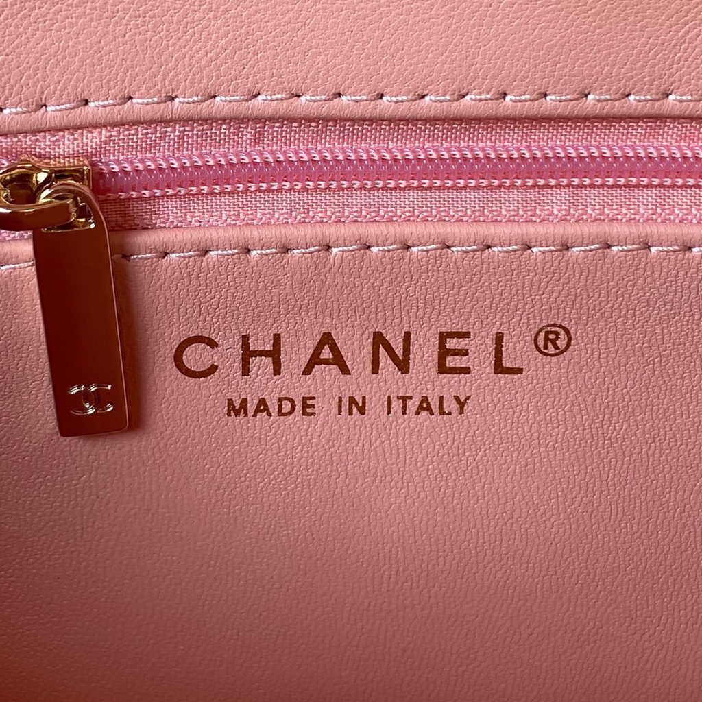Chanel AS3356 Flap bag Shiny Calfskin gold-tone metal Pink