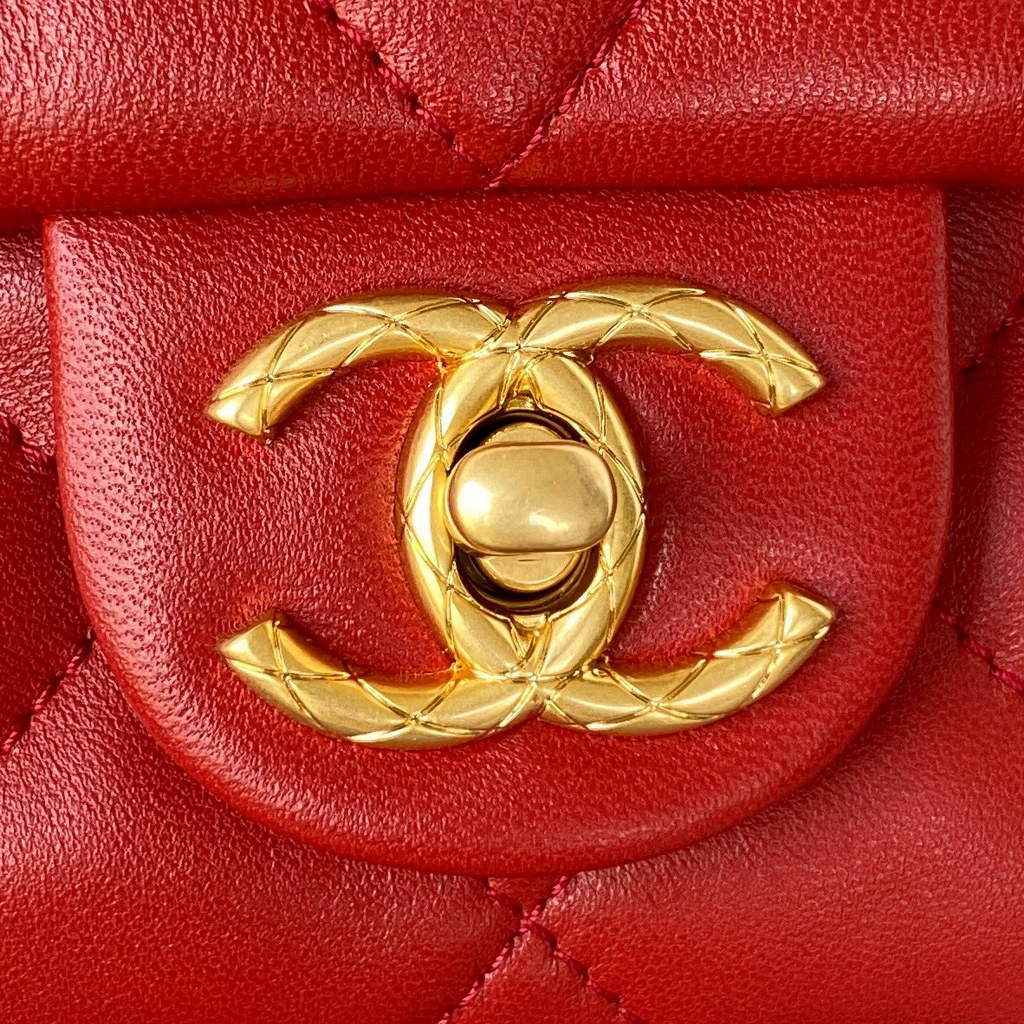 Chanel AS3393 Small Flap Bag Lambskin Red
