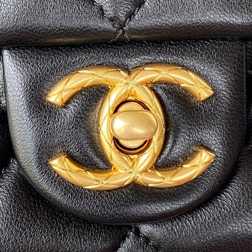 Chanel AS3393 Small Flap Bag Lambskin Black