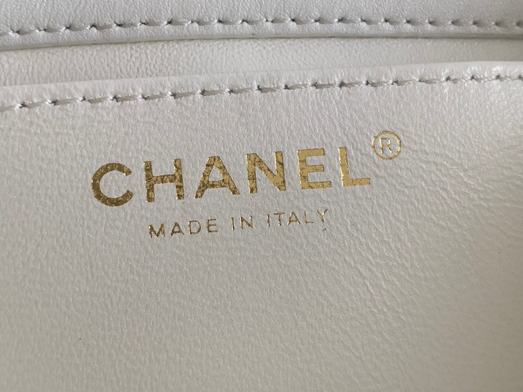 Chanel AS3456 Mini Flap Bag Lambskin white