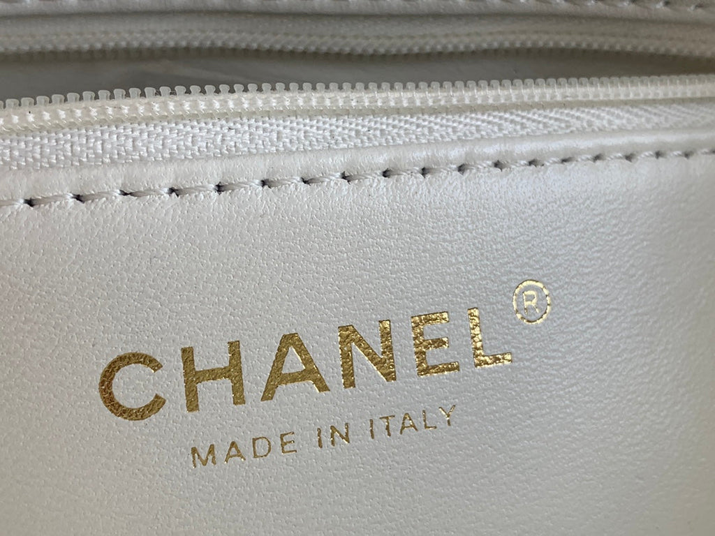 Chanel AS3457 Mini Flap Bag Lambskin White