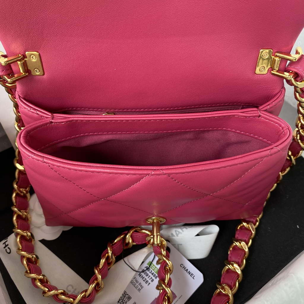 Chanel AS3498 Small Flap Bag Lambskin in plum