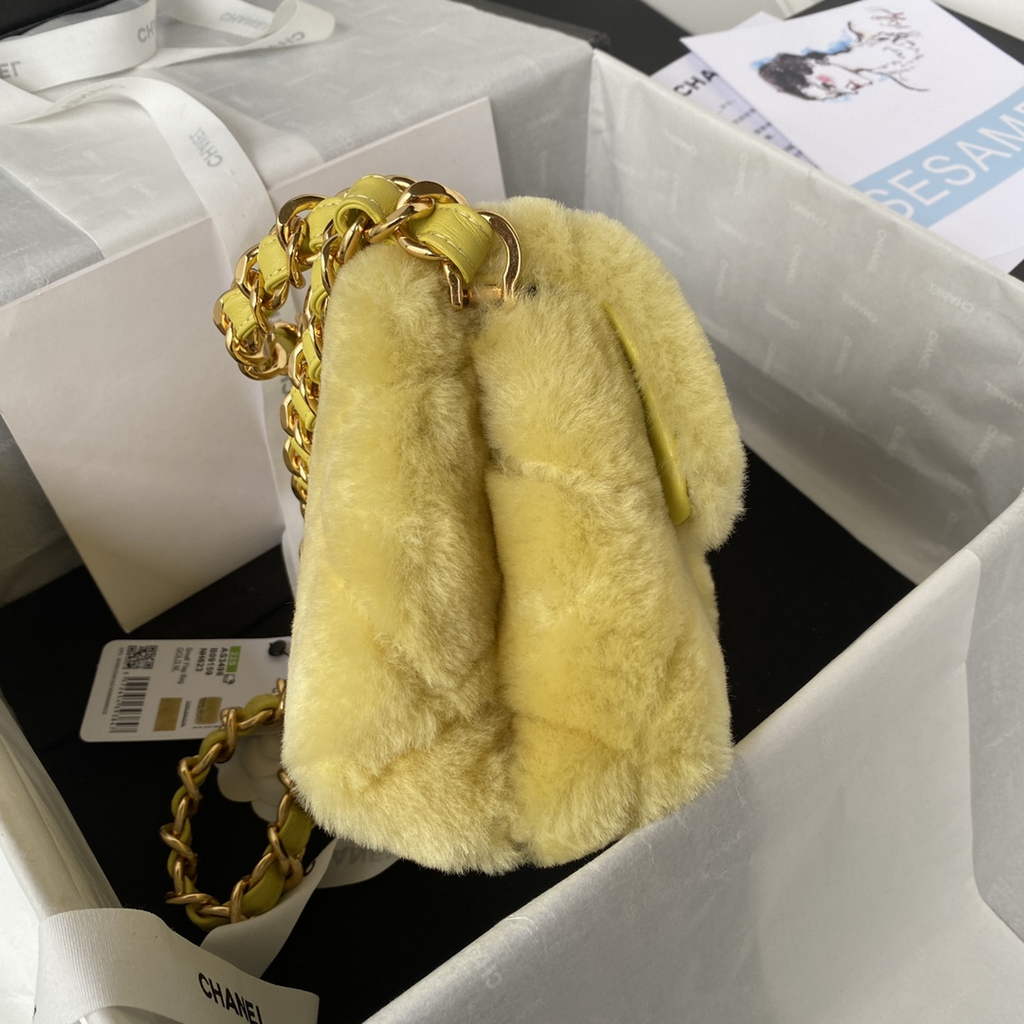 Chanel AS3498 Small Flap Bag wool Lambskin in Yellow