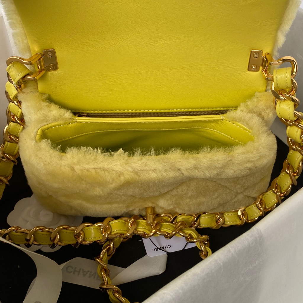 Chanel AS3498 Small Flap Bag wool Lambskin in Yellow