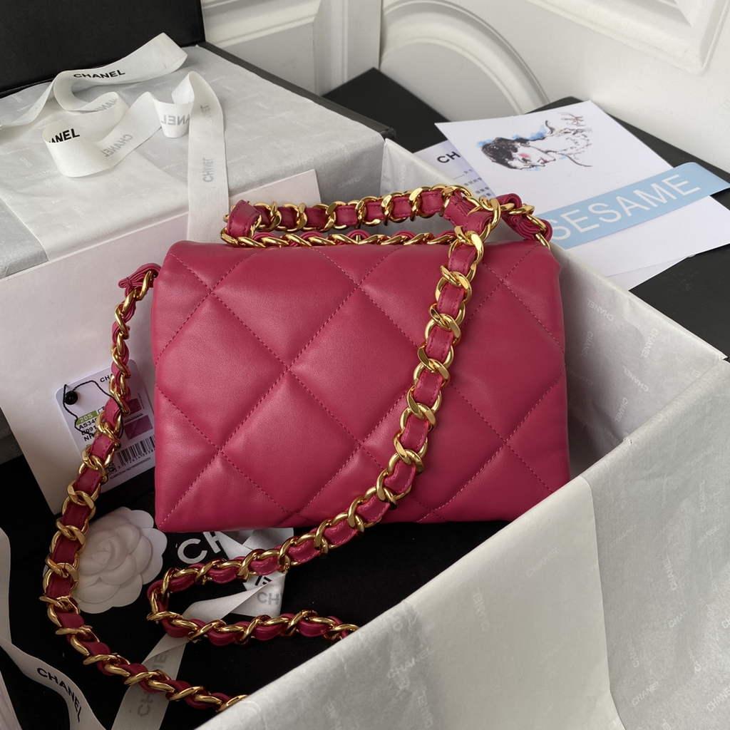 Chanel AS3499 Flap Bag Lambskin in Plum