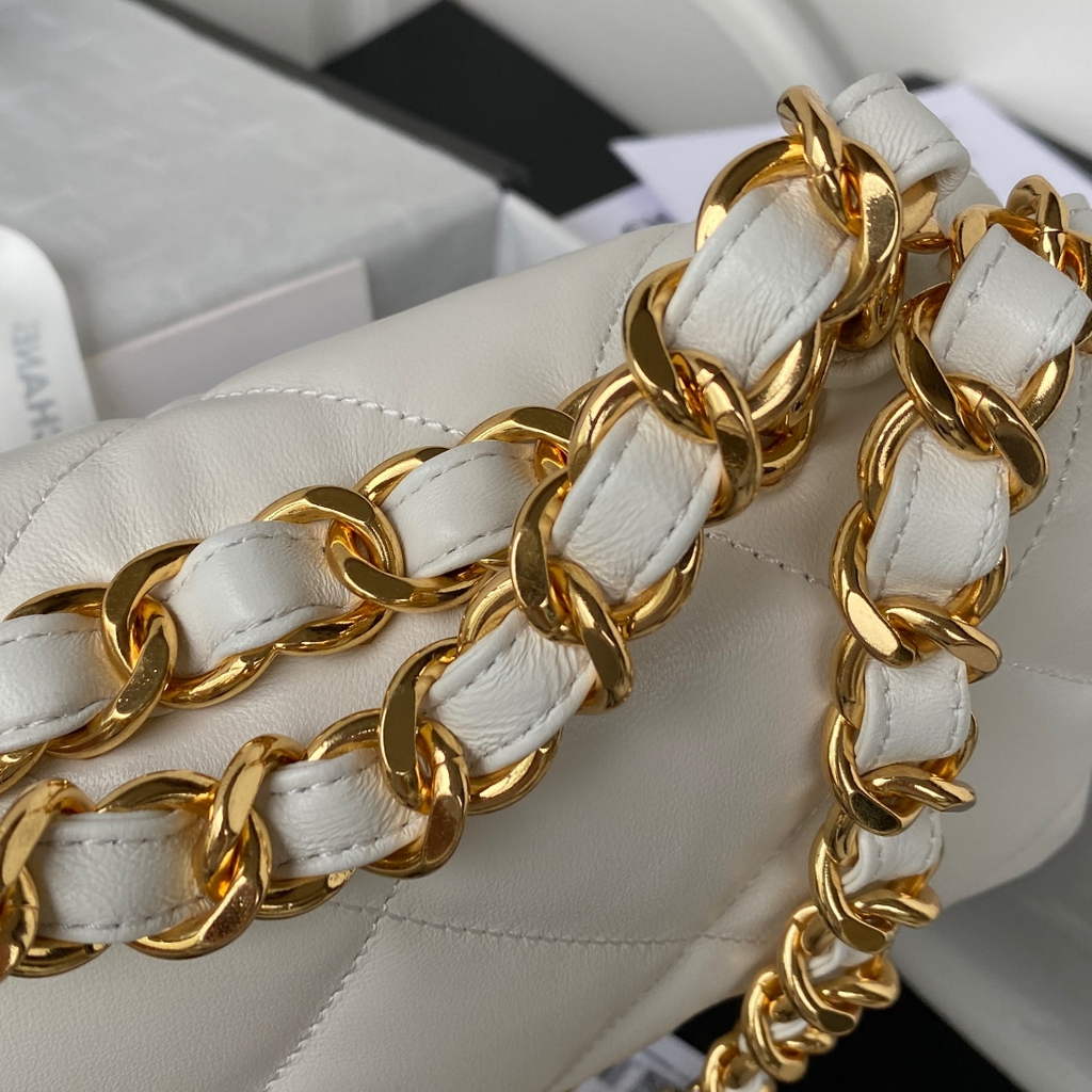 Chanel AS3499 Flap Bag Lambskin in White