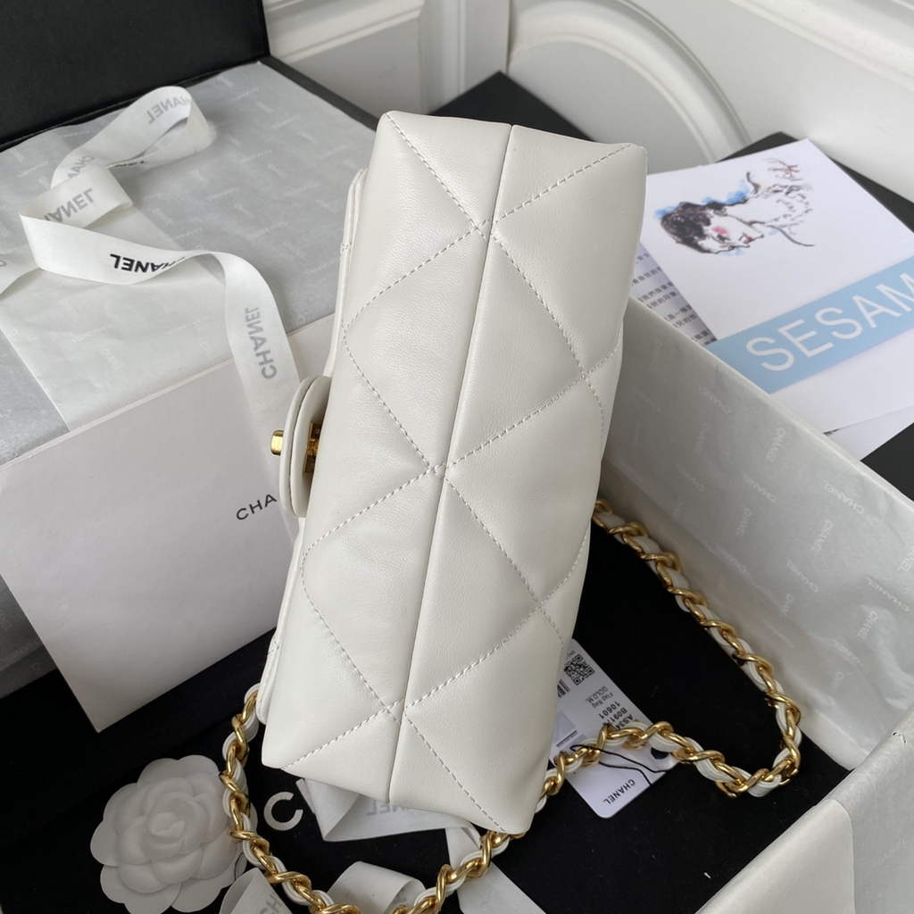 Chanel AS3499 Flap Bag Lambskin in White