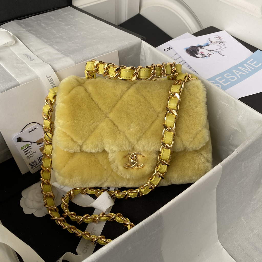 Chanel AS3499 Flap Bag Wool Lambskin in Yellow