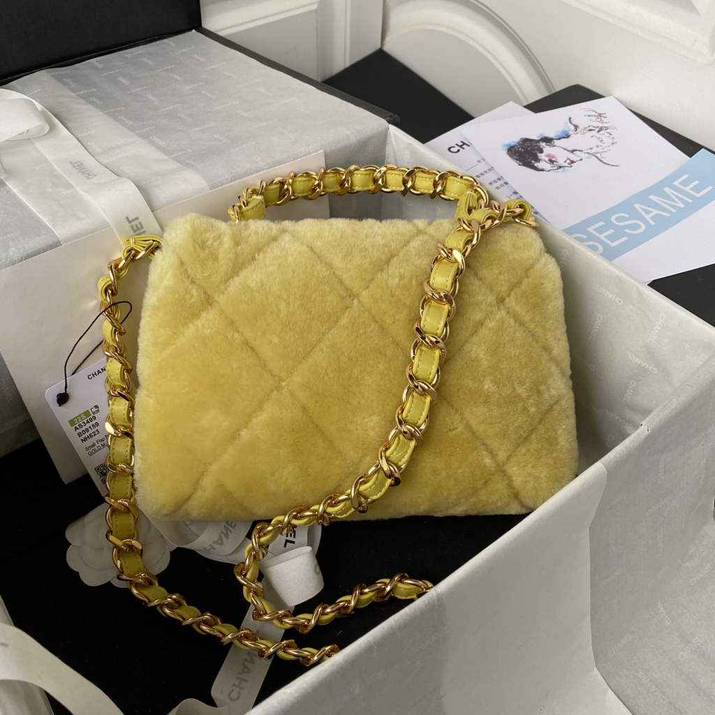 Chanel AS3499 Flap Bag Wool Lambskin in Yellow