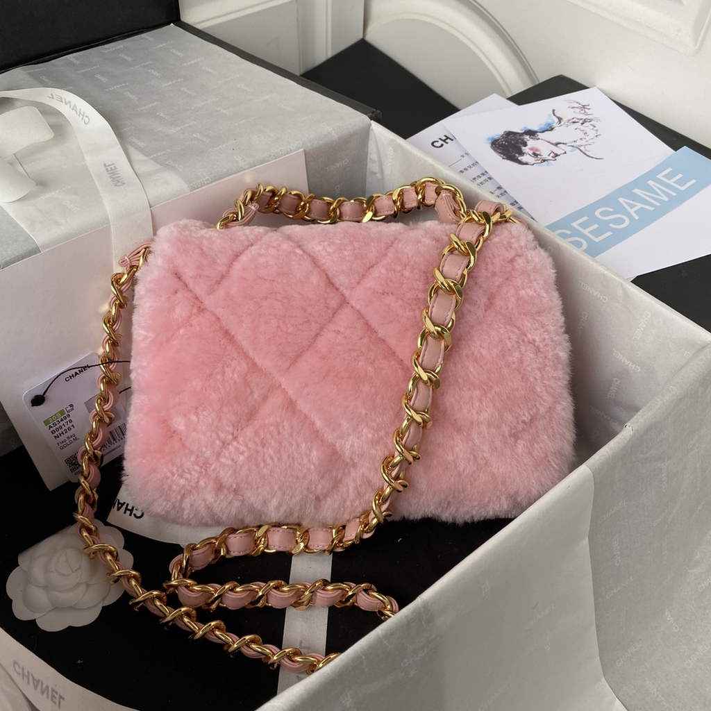 Chanel AS3499 Flap Bag Wool Lambskin in Pink