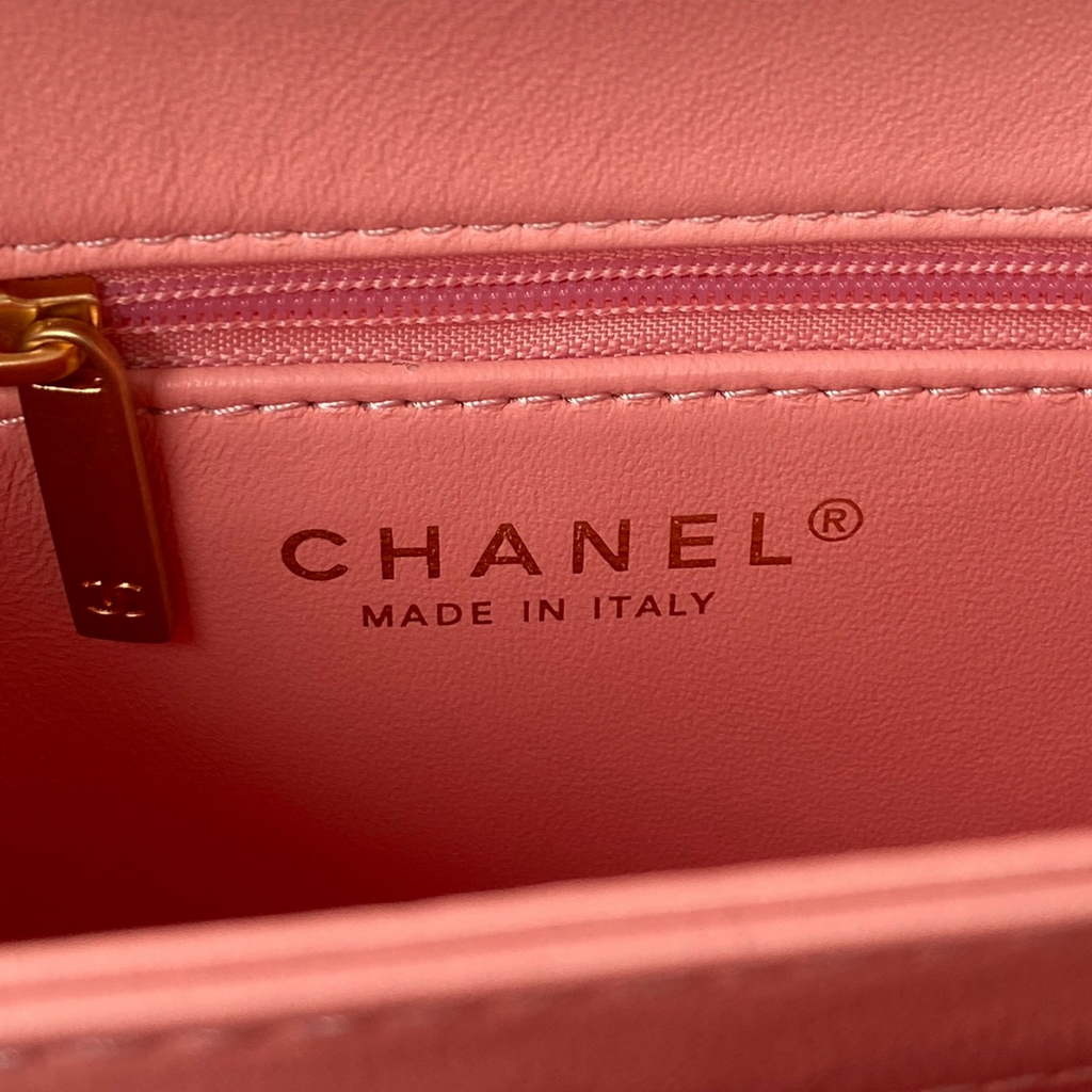 Chanel AS3499 Flap Bag Wool Lambskin in Pink