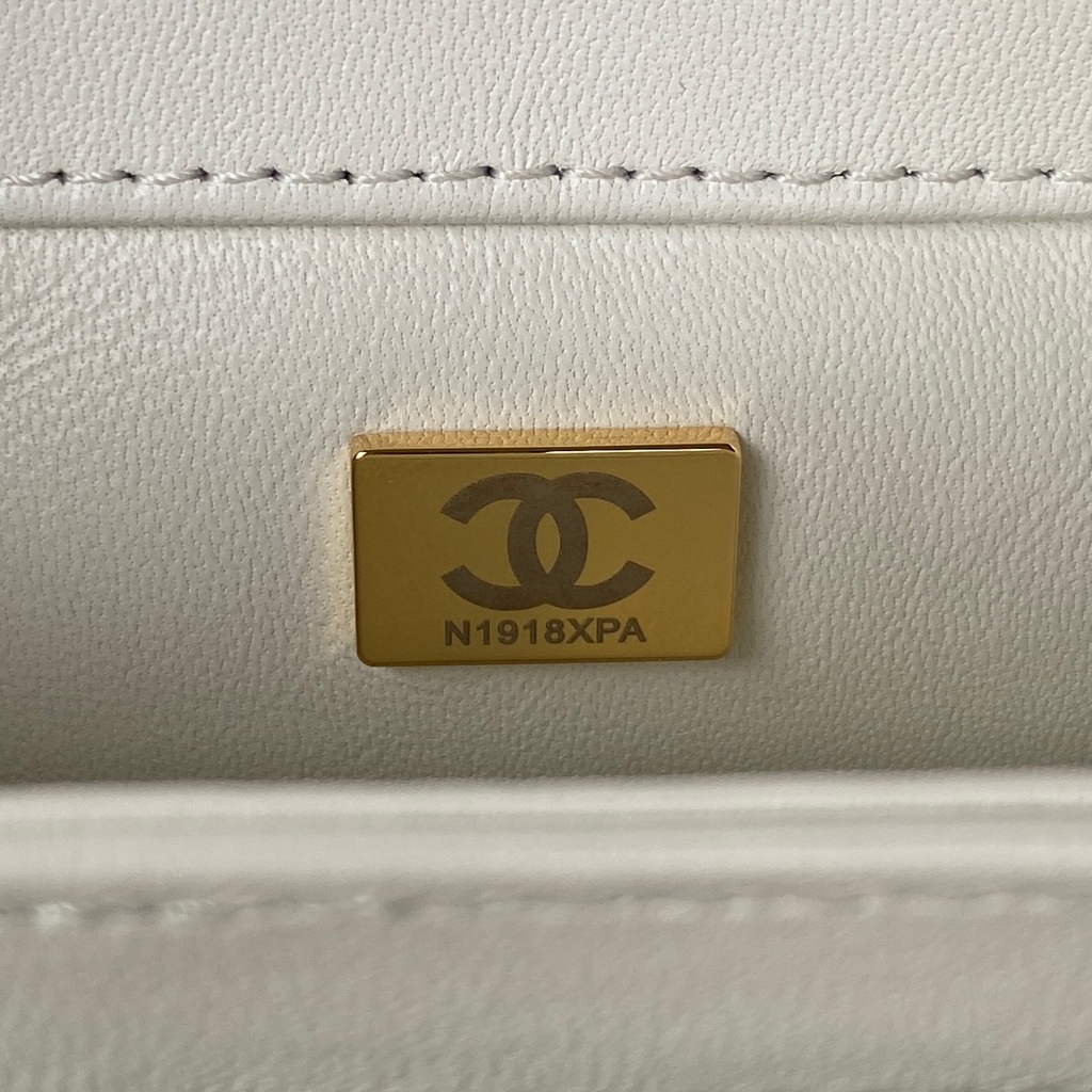Chanel AS3499 Flap Bag Wool Lambskin in White