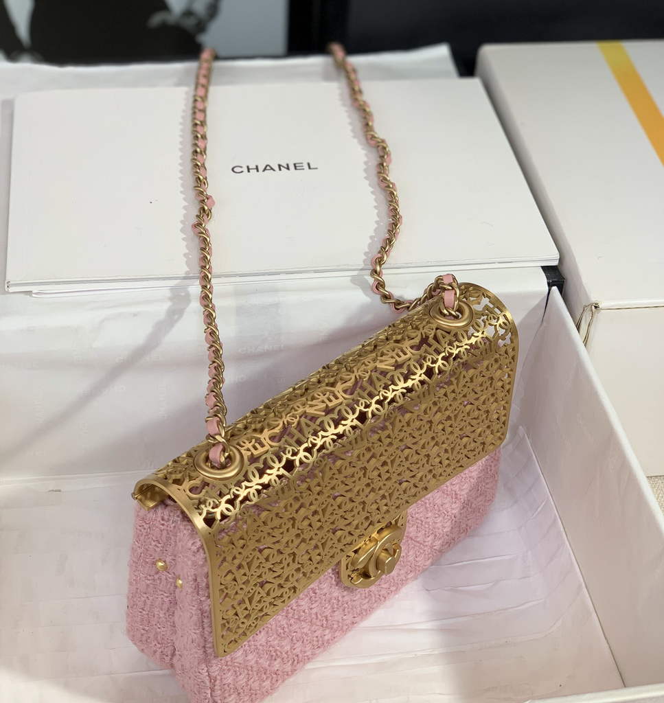 Chanel AS3526 Mini Evening Bag Pink Wool tweed & gold-tone metal