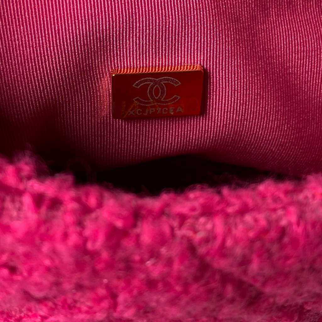 Chanel AS3562 Hobo Handbag Pink Tweeds Fabrics & Gold-Tone Metal