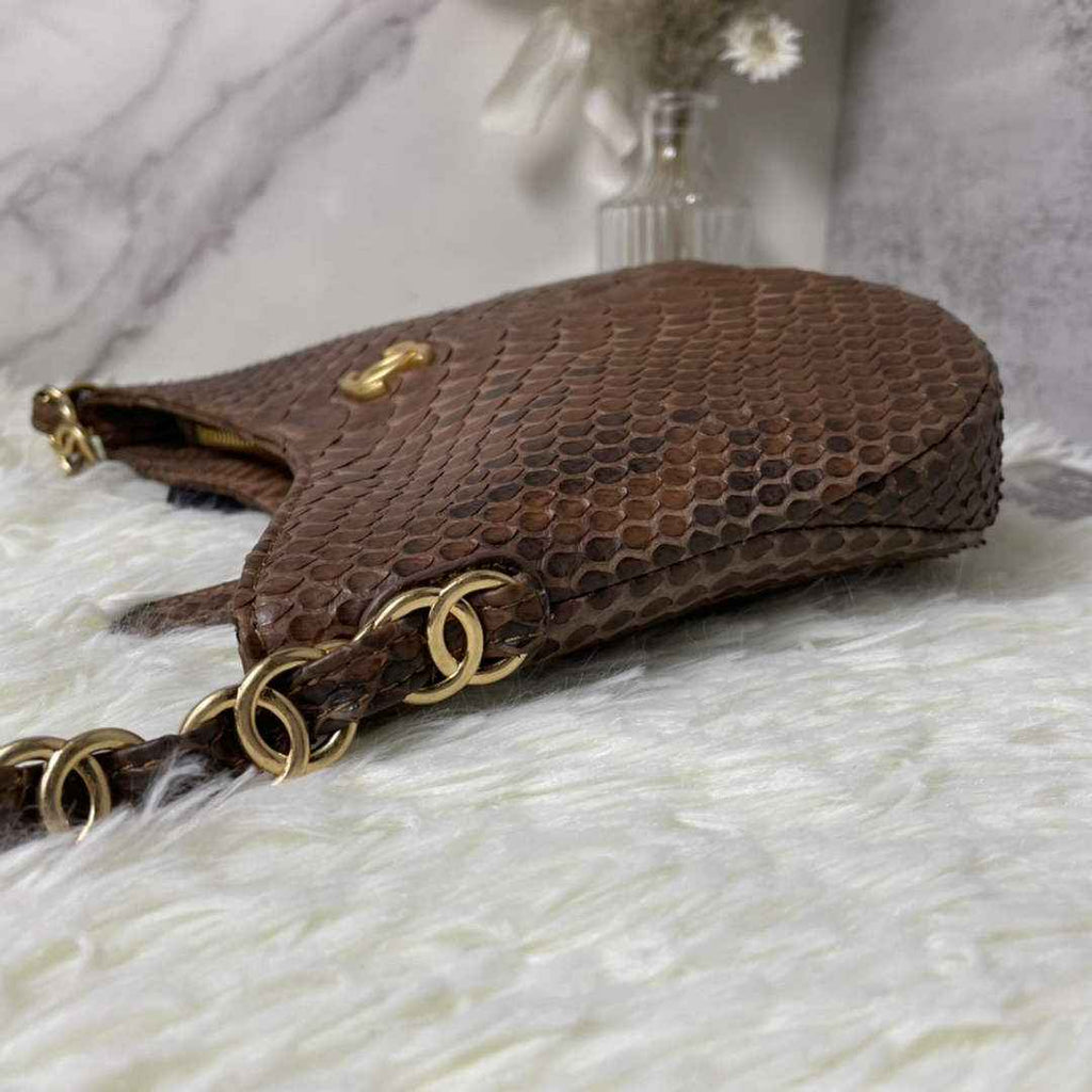 Chanel AS3562 Hobo Handbag Snake & Gold-Tone Metal Brown