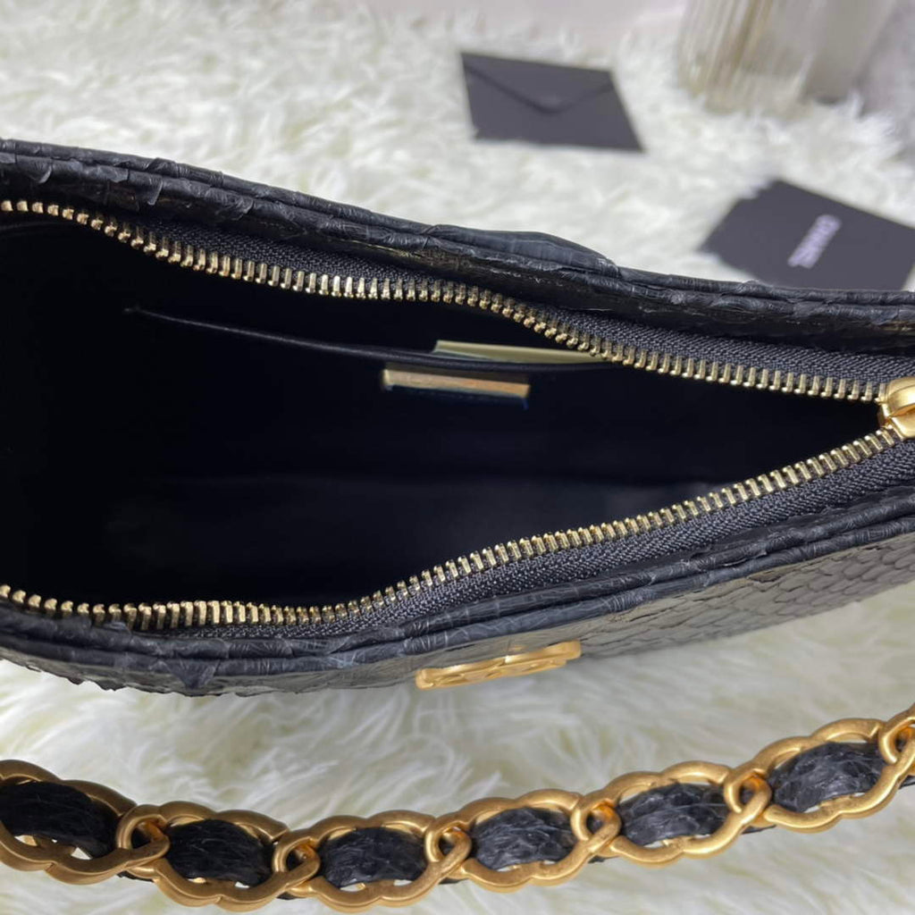 Chanel AS3562 Hobo Handbag Snake & Gold-Tone Metal Black