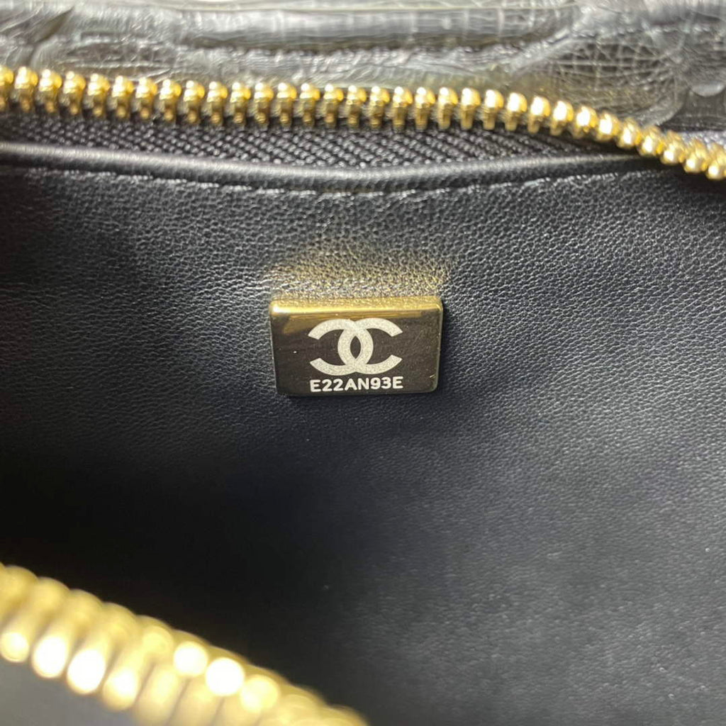 Chanel AS3562 Hobo Handbag Snake & Gold-Tone Metal Black