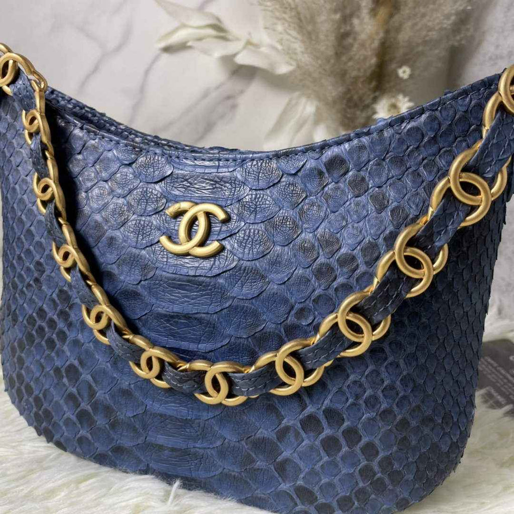 Chanel AS3562 Hobo Handbag Snake & Gold-Tone Metal Blue
