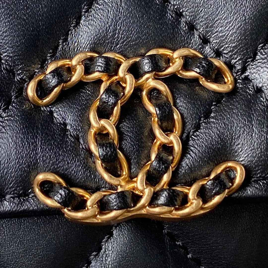 Chanel AS3570 Small Flap Bag Calfskin In Black