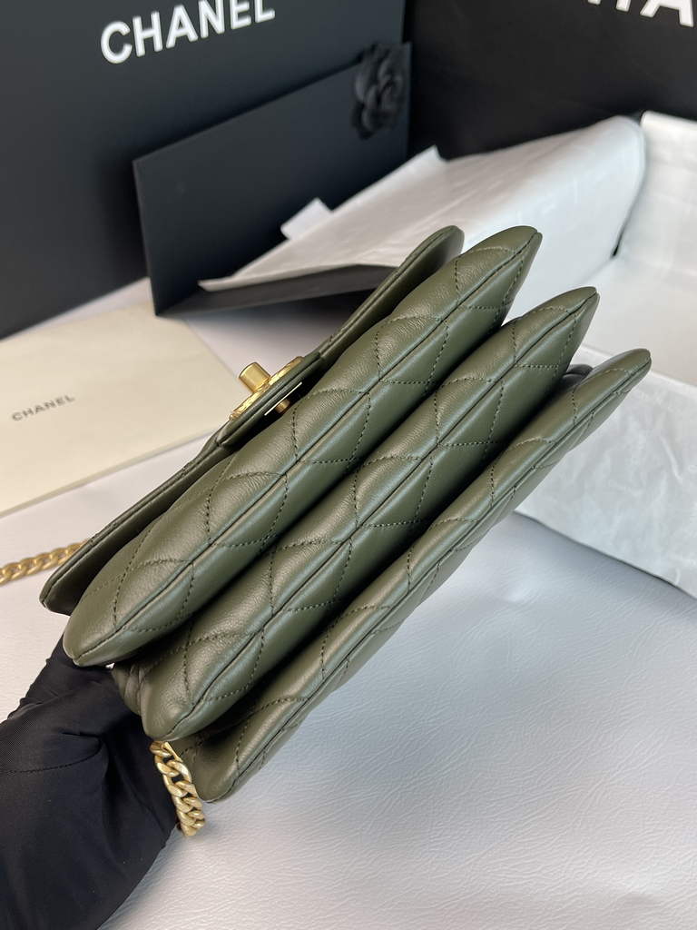 Chanel AS3609 Flap Bag Lambskin Green