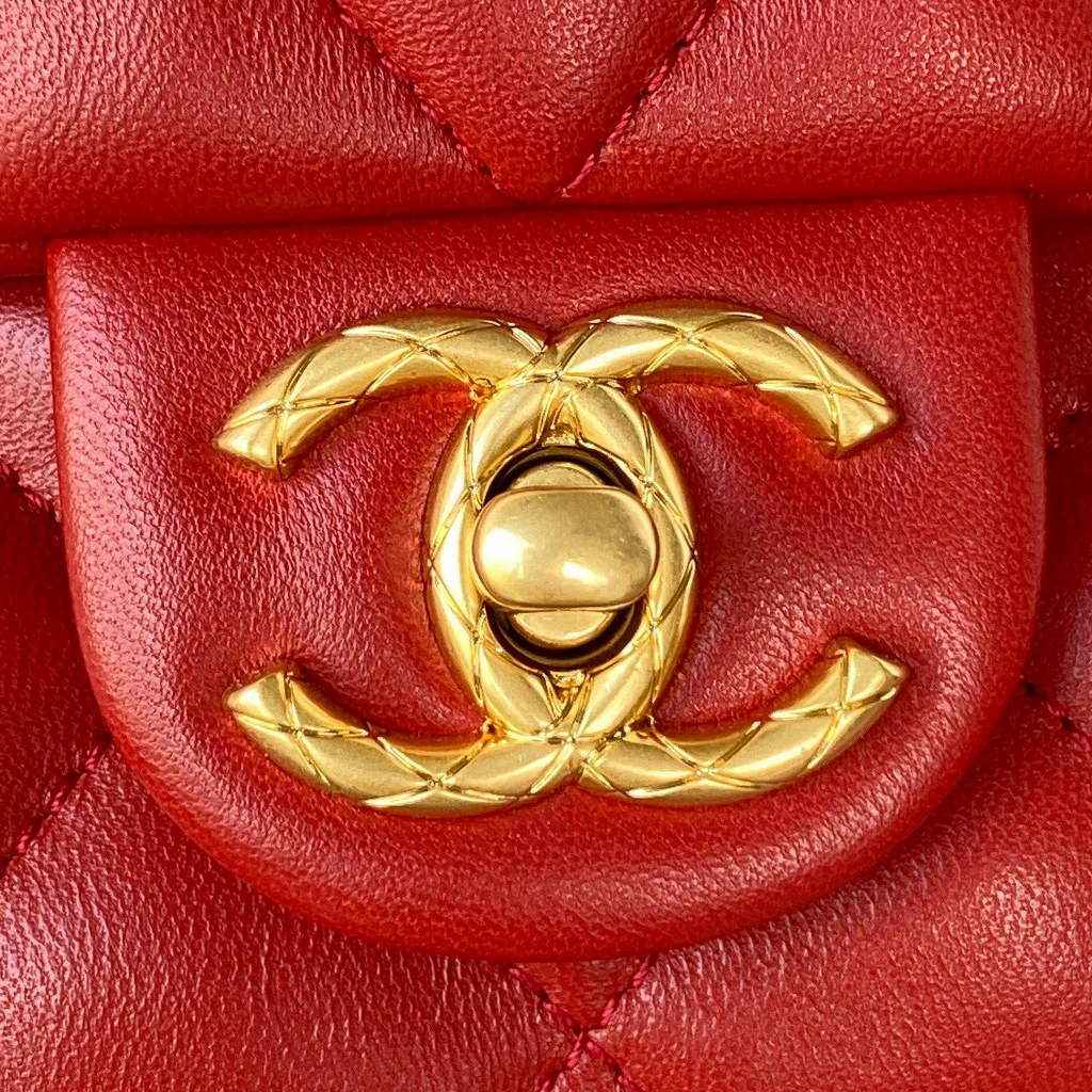Chanel AS3609 Flap Bag Lambskin Red