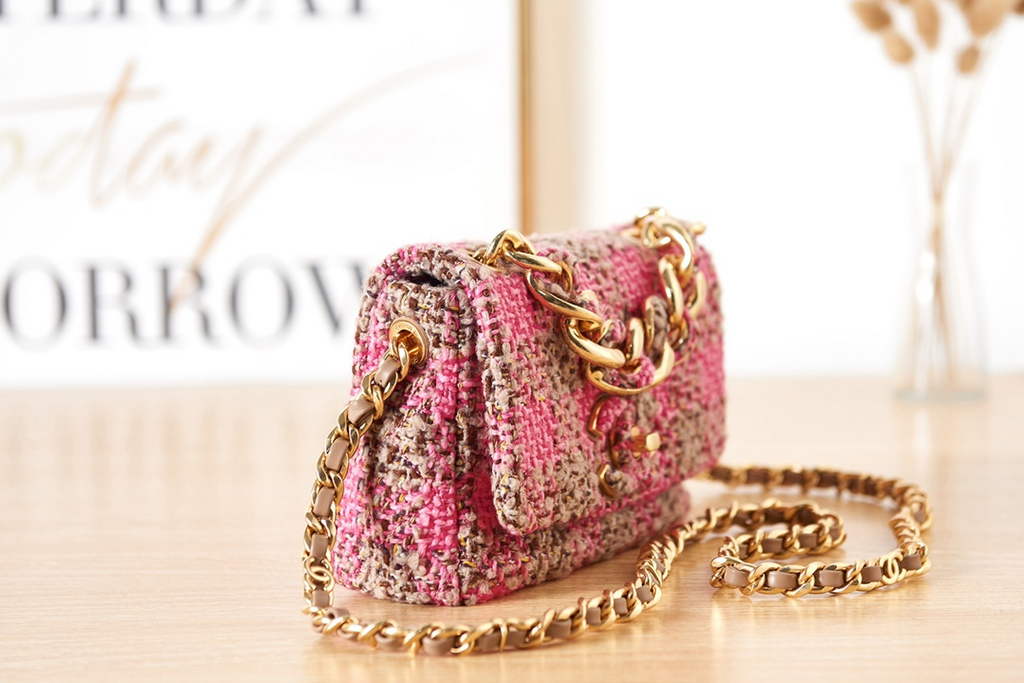 Chanel AS3611 Small Flap Bag Wool tweed gold-tone Pink