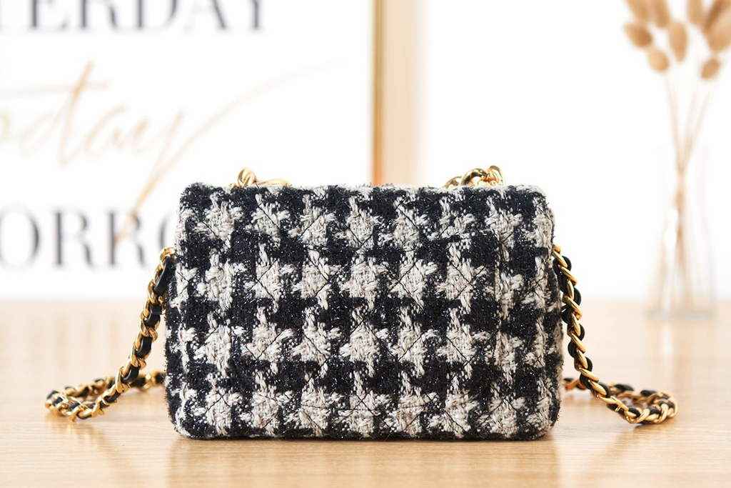 Chanel AS3611 Small Flap Bag Wool tweed gold-tone Gray