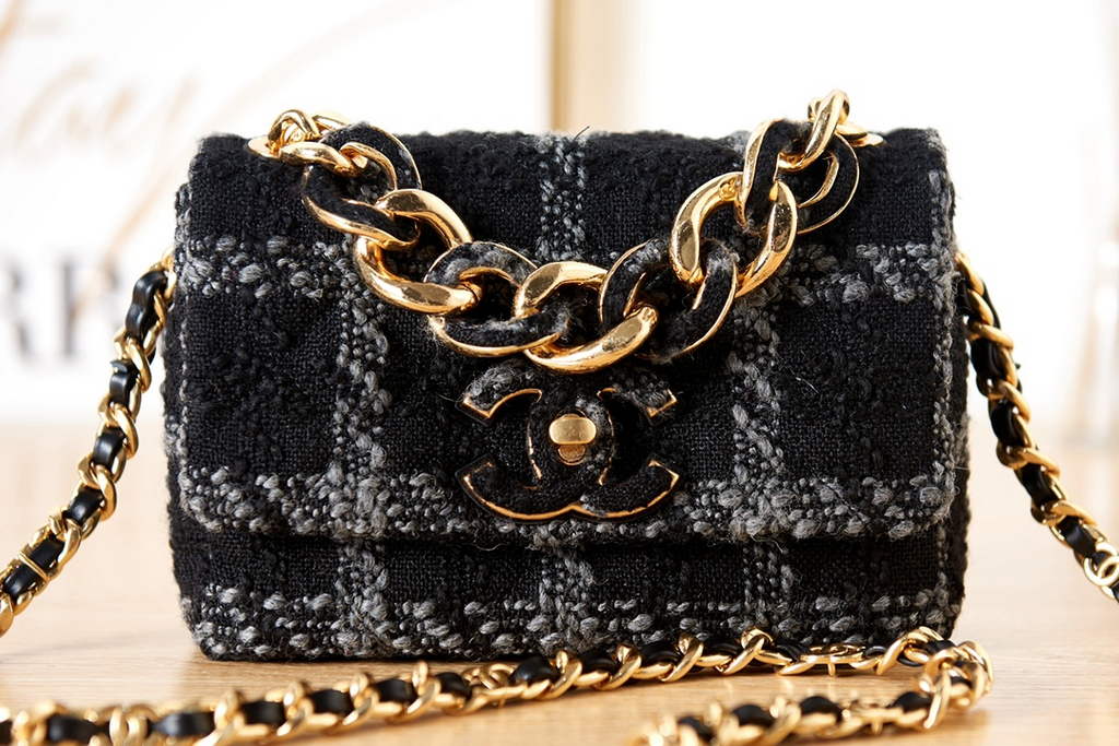 Chanel AS3611 Small Flap Bag Wool tweed gold-tone Black