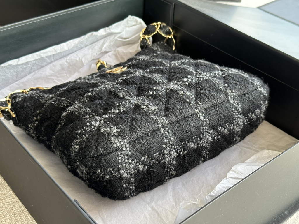 Chanel AS3631 Hobo Handbag Black Tweeds Fabrics & Gold-Tone Metal