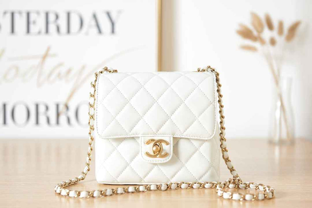 Chanel AS3648 Mini Flap Bag Lambskin Gold-Tone Metal White