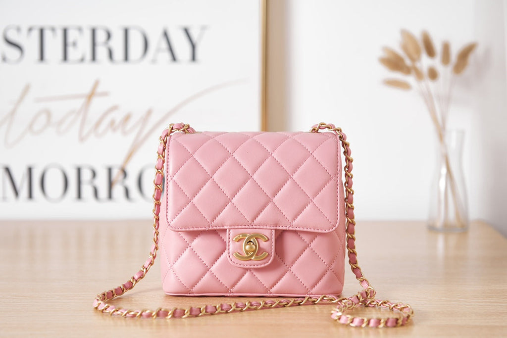 Chanel AS3648 Mini Flap Bag Lambskin Gold-Tone Metal Pink