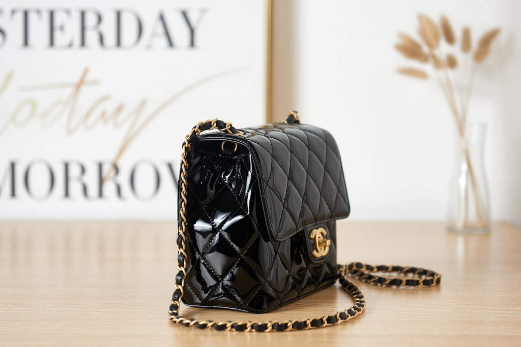Chanel AS3648 Mini Flap Bag Patent Calfskin Gold-Tone Metal Black