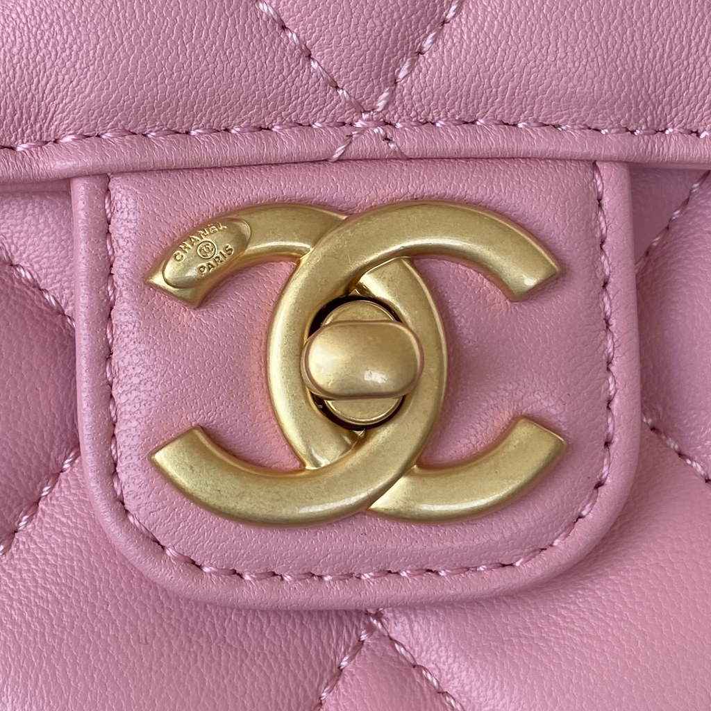 Chanel AS3649 Small Flap Bag Lambskin Gold-Tone Metal Pink