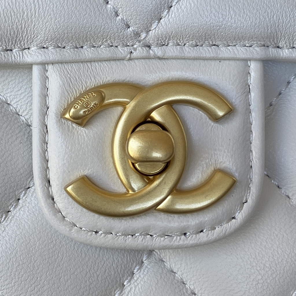 Chanel AS3649 Small Flap Bag Lambskin Gold-Tone Metal White