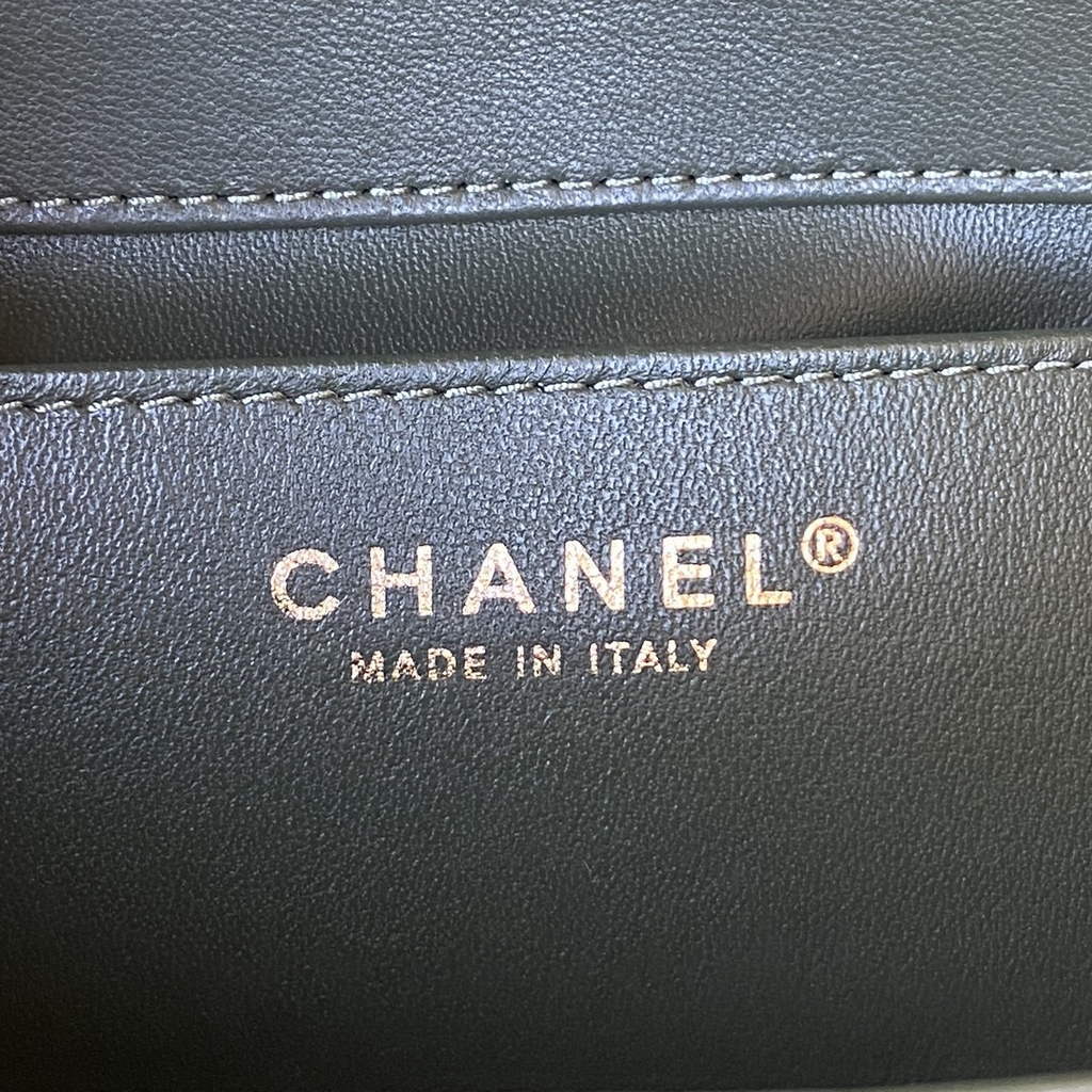 Chanel AS3649 Small Flap Bag Lambskin Gold-Tone Metal Green
