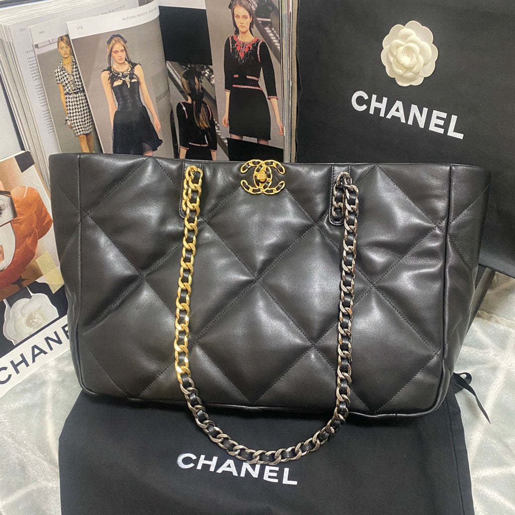 Chanel AS3660 19 Shopping Bag Lambskin Black