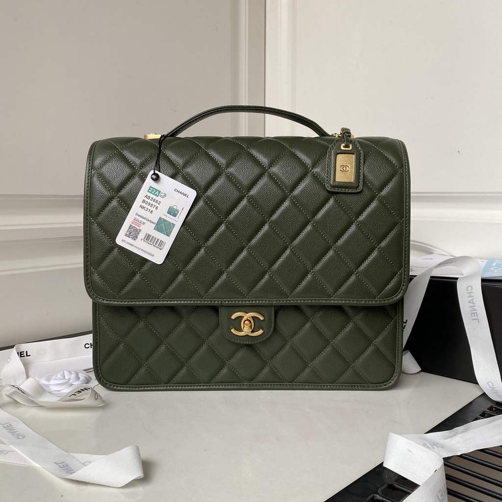 Chanel AS3662 Large Backpack Grained Calfskin gold-tone metal Green