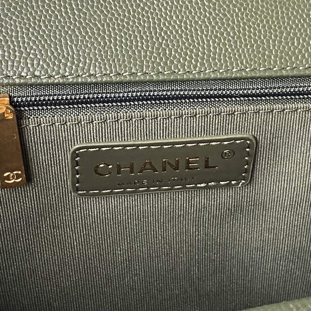 Chanel AS3662 Large Backpack Grained Calfskin gold-tone metal Green