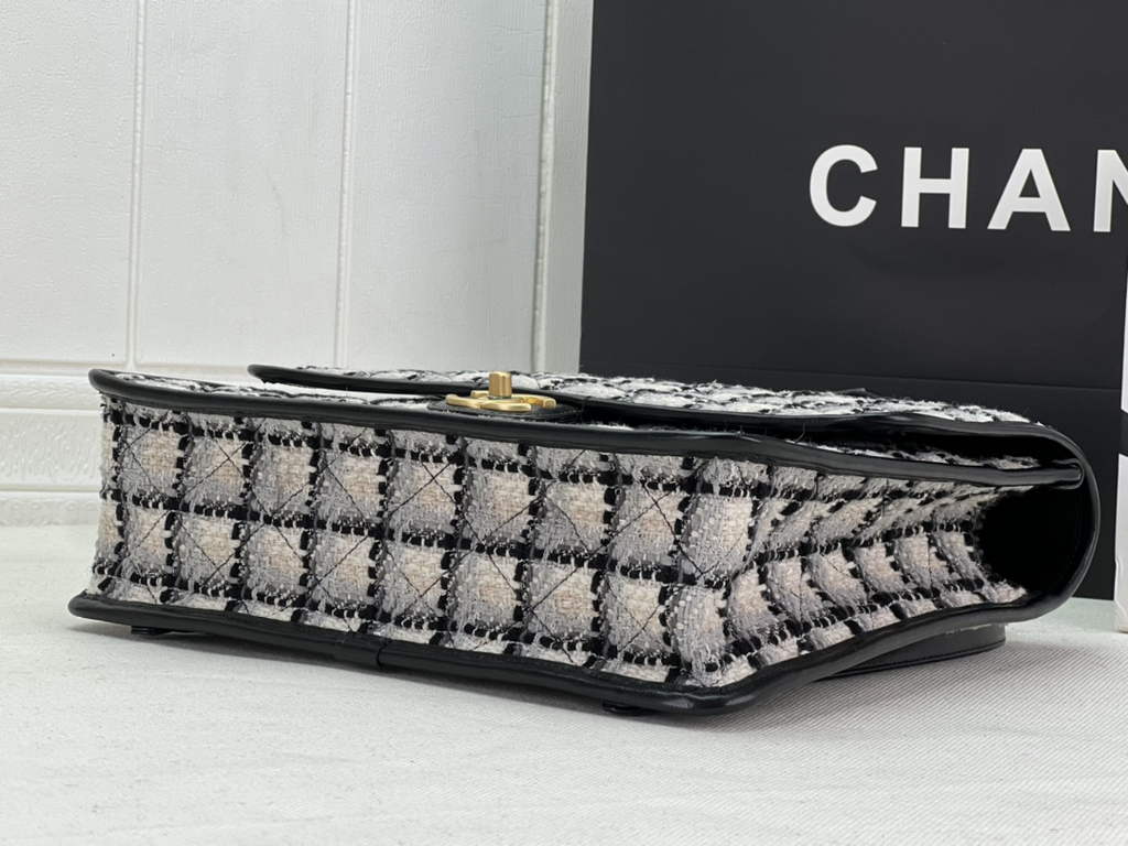 Chanel AS3662 Large Backpack Wool Tweed gold-tone metal White