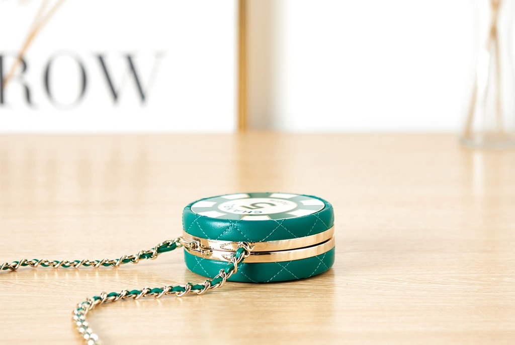 Chanel AS3669 vanity cases Shoulder Bag in Green