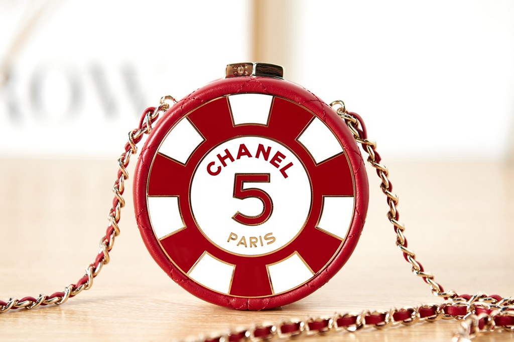 Chanel AS3669 vanity cases Shoulder Bag in Red