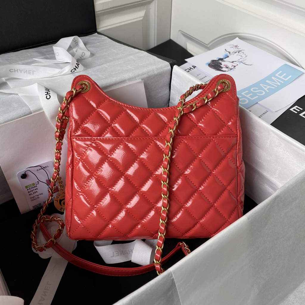Chanel AS3690 Hobo Bag Shiny crumpled calfskin Red gold