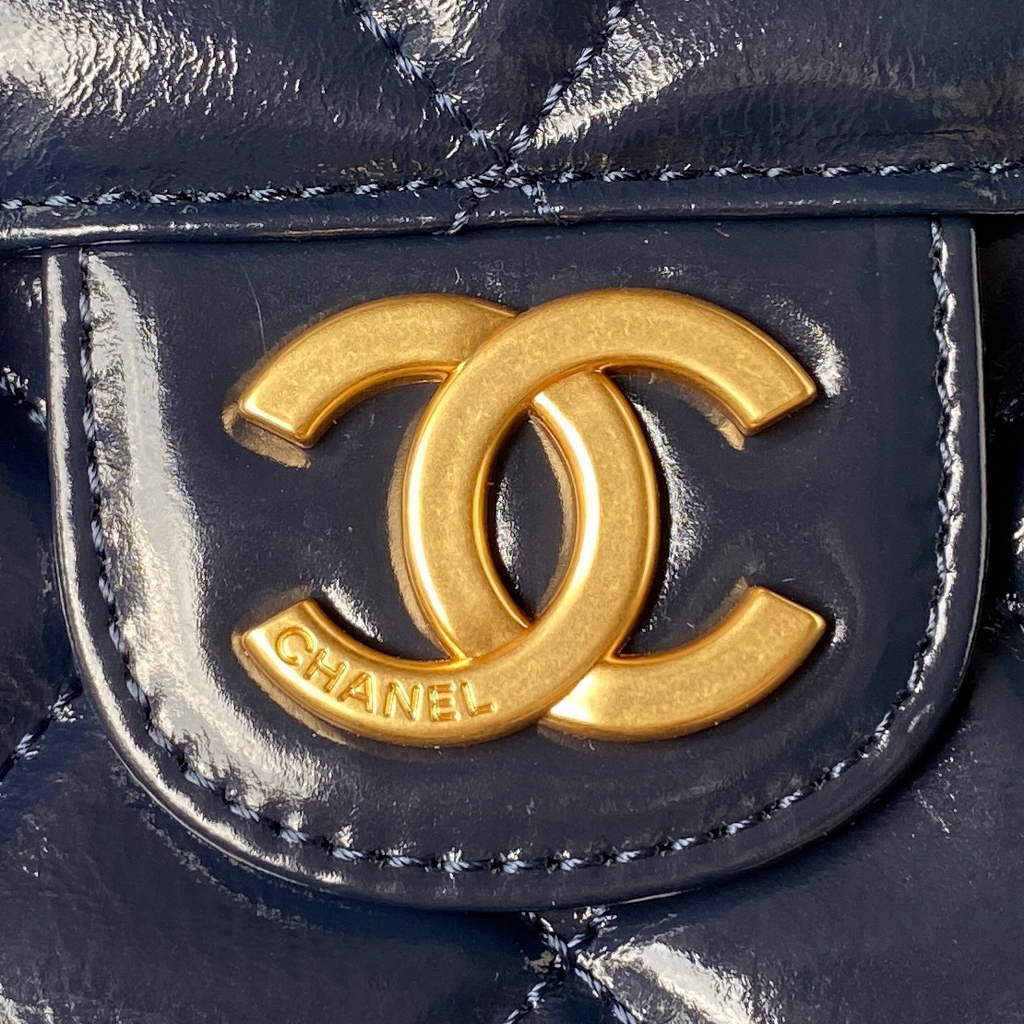 Chanel AS3693 Large Hobo Bag Shiny crumpled calfskin Navy Blue gold