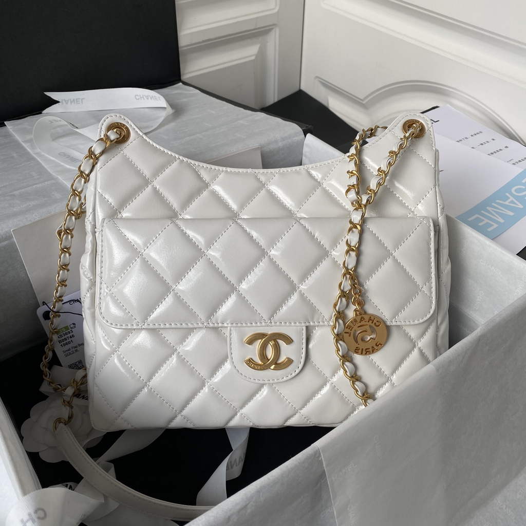 Chanel AS3693 Large Hobo Bag Shiny crumpled calfskin White gold