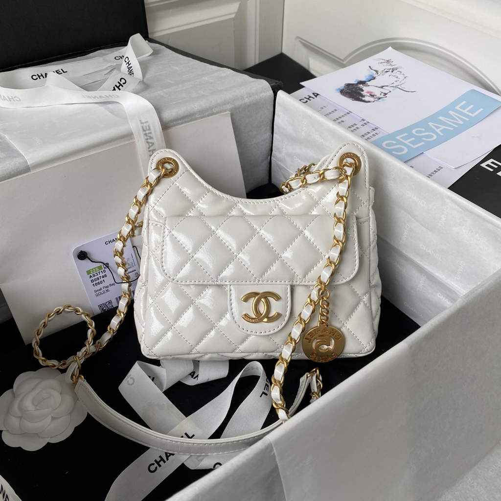 Chanel AS3710 Small Hobo Bag Shiny crumpled calfskin White gold