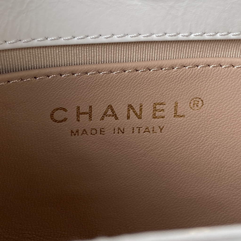 Chanel AS3710 Small Hobo Bag Shiny crumpled calfskin White gold