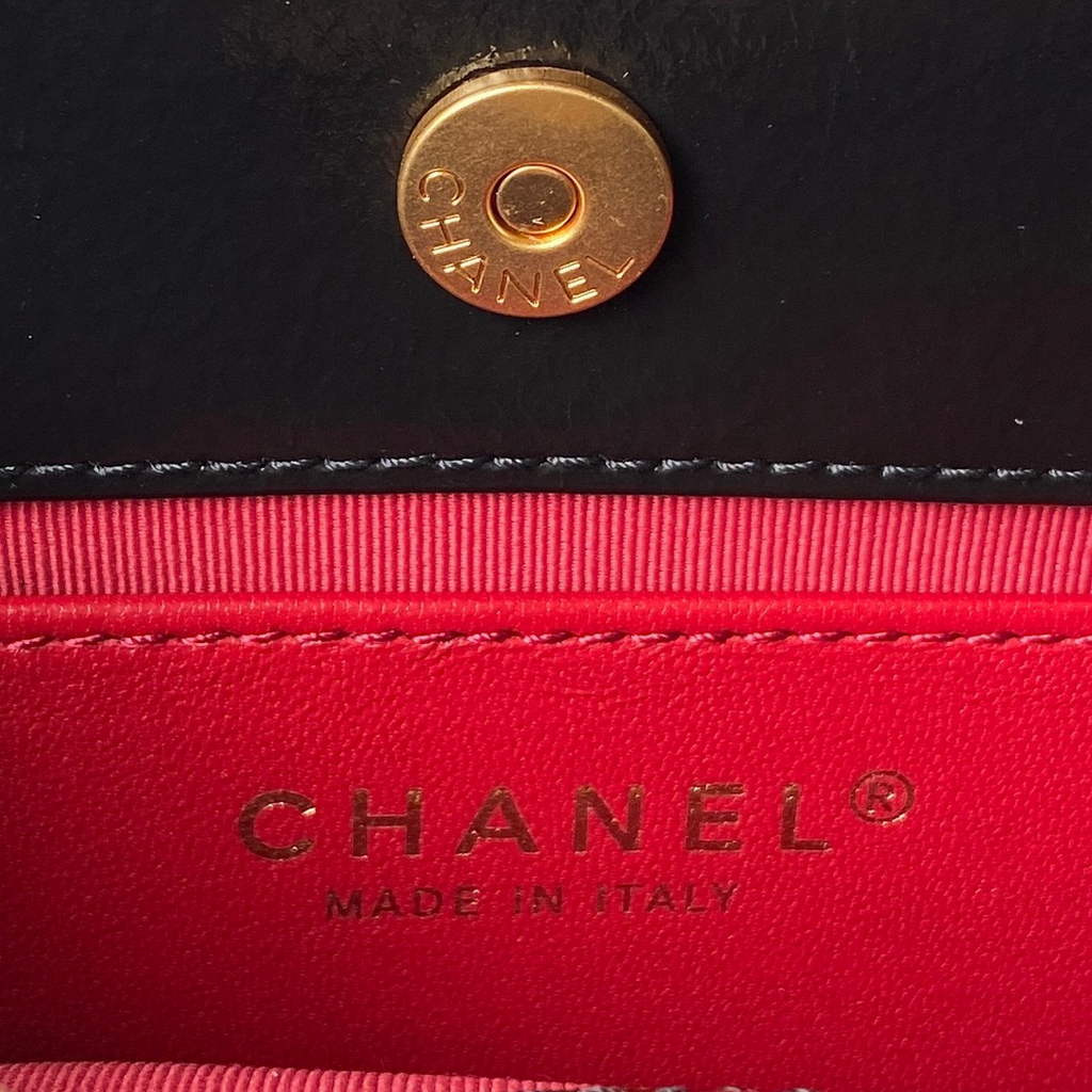 Chanel AS3710 Small Hobo Bag Shiny crumpled calfskin Black gold