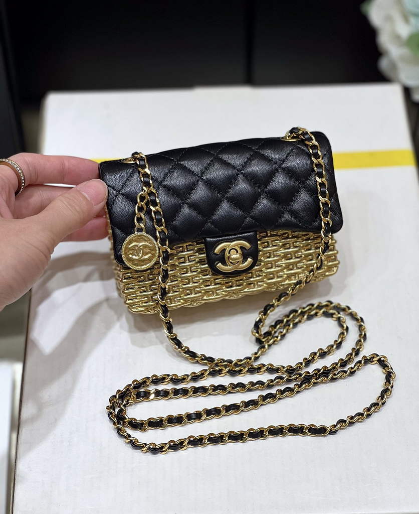 Chanel AS3713 Small Evening Bag Lambskin gold metal